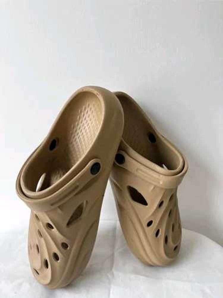 WALKAROO Clogs for Men -Trendy