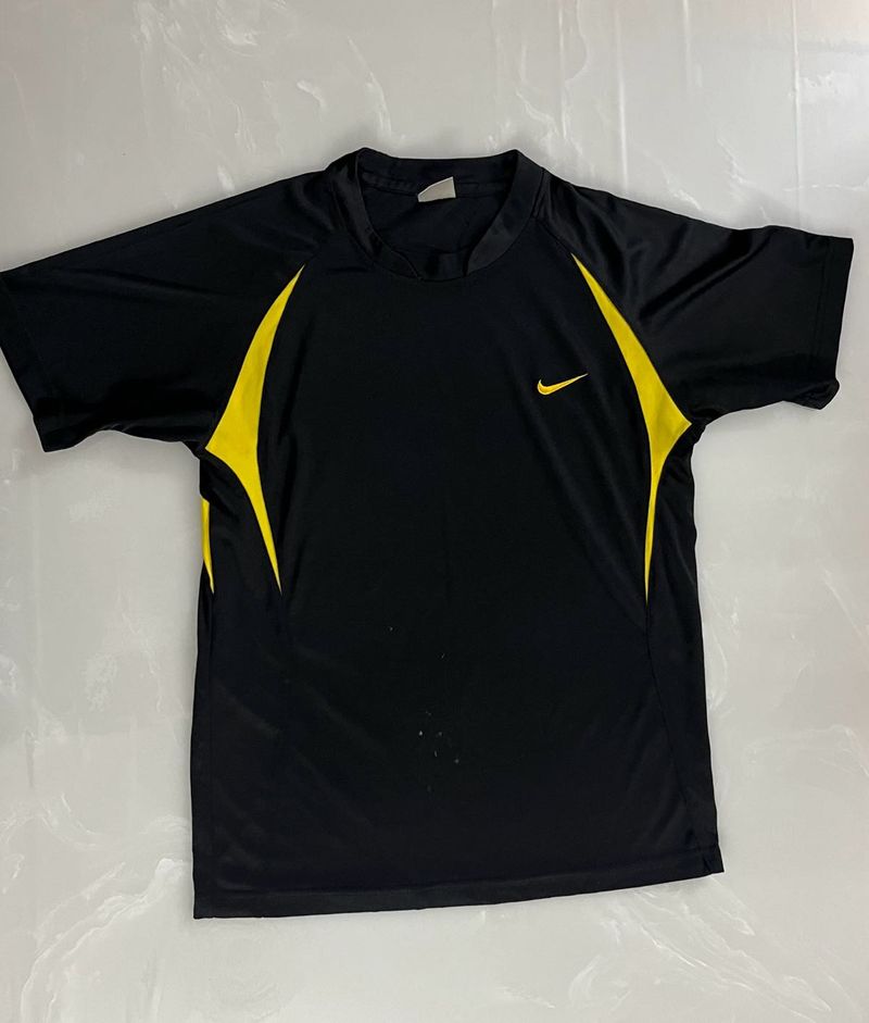 Nike Drifit Tshirt
