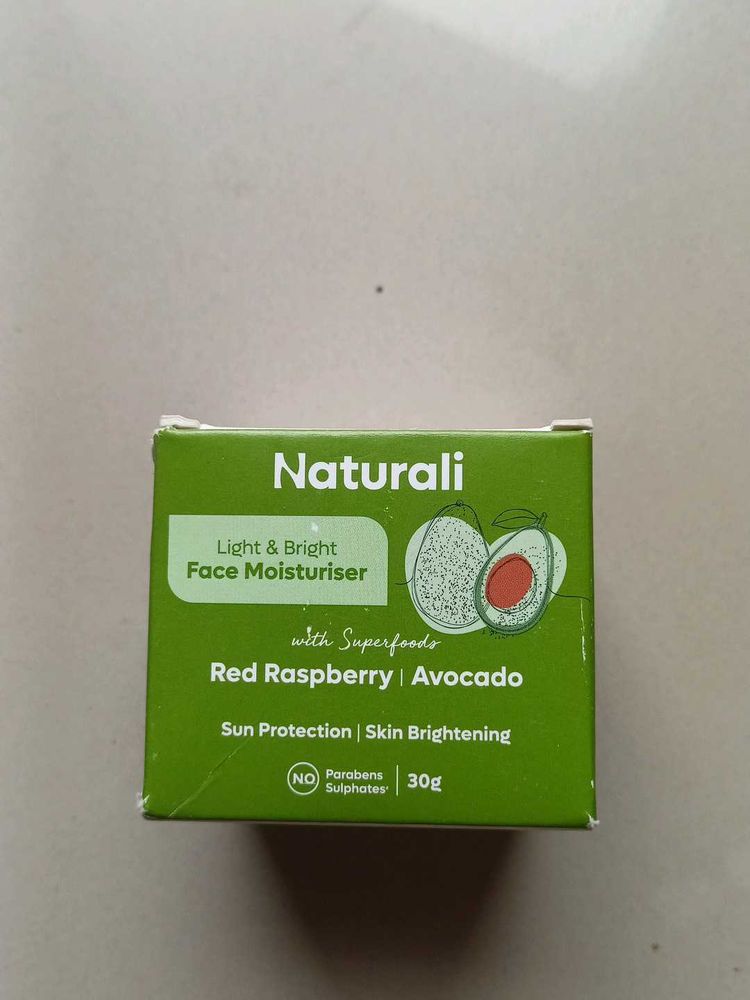 Naturali Face Moisturizer