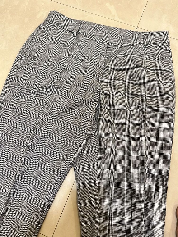 H&amp;M Plaid Trousers