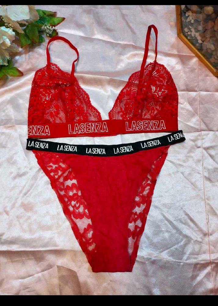 La Senza Lingerie Set