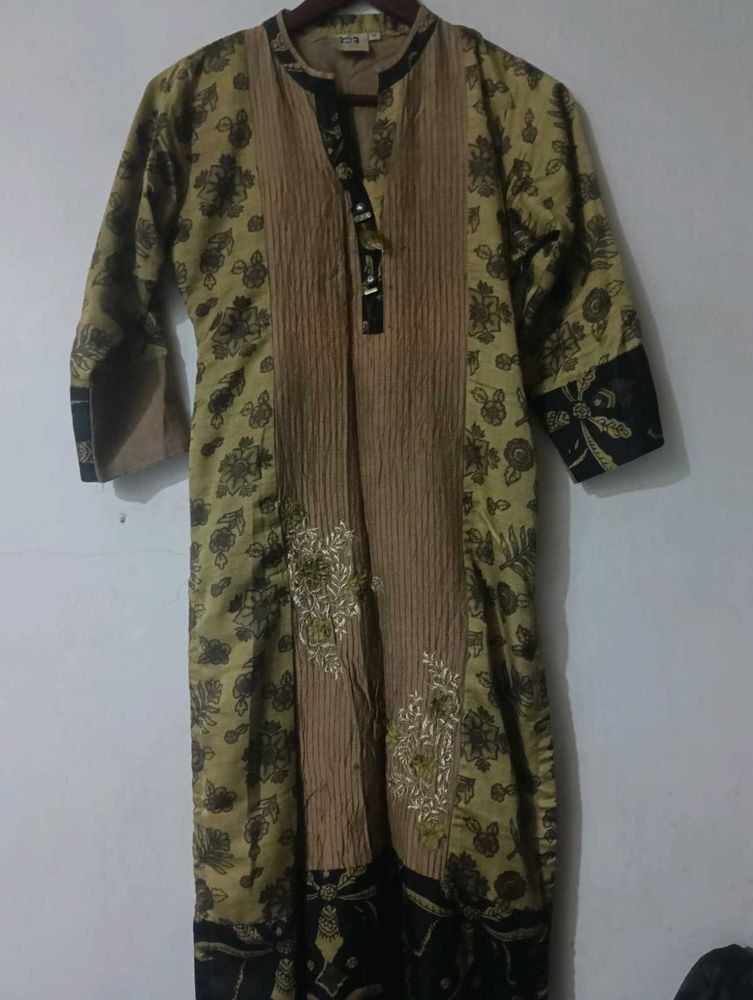 Floral Print Ethnic Kurta