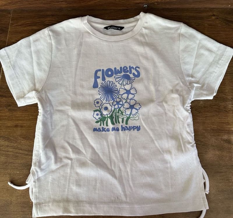 Flowers Graphic Print Tee