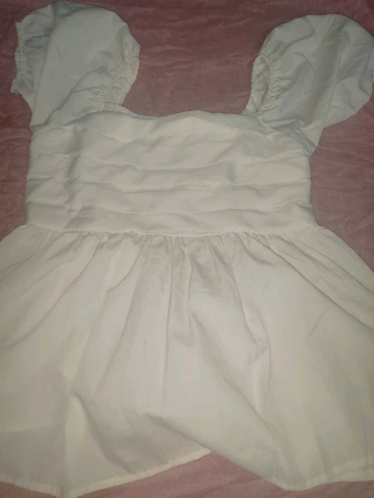 White Puff Sleeve Top