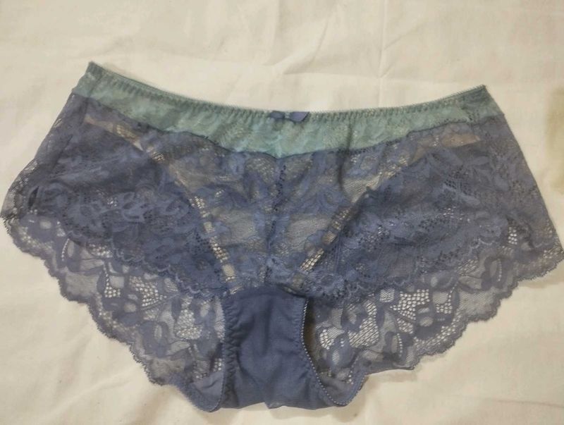 Lace Detail Briefs