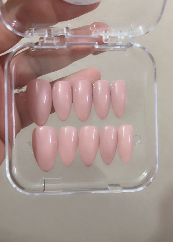 Pink Press-On Nails