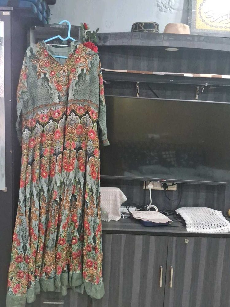Designer Gown For Women &amp; Free Gift