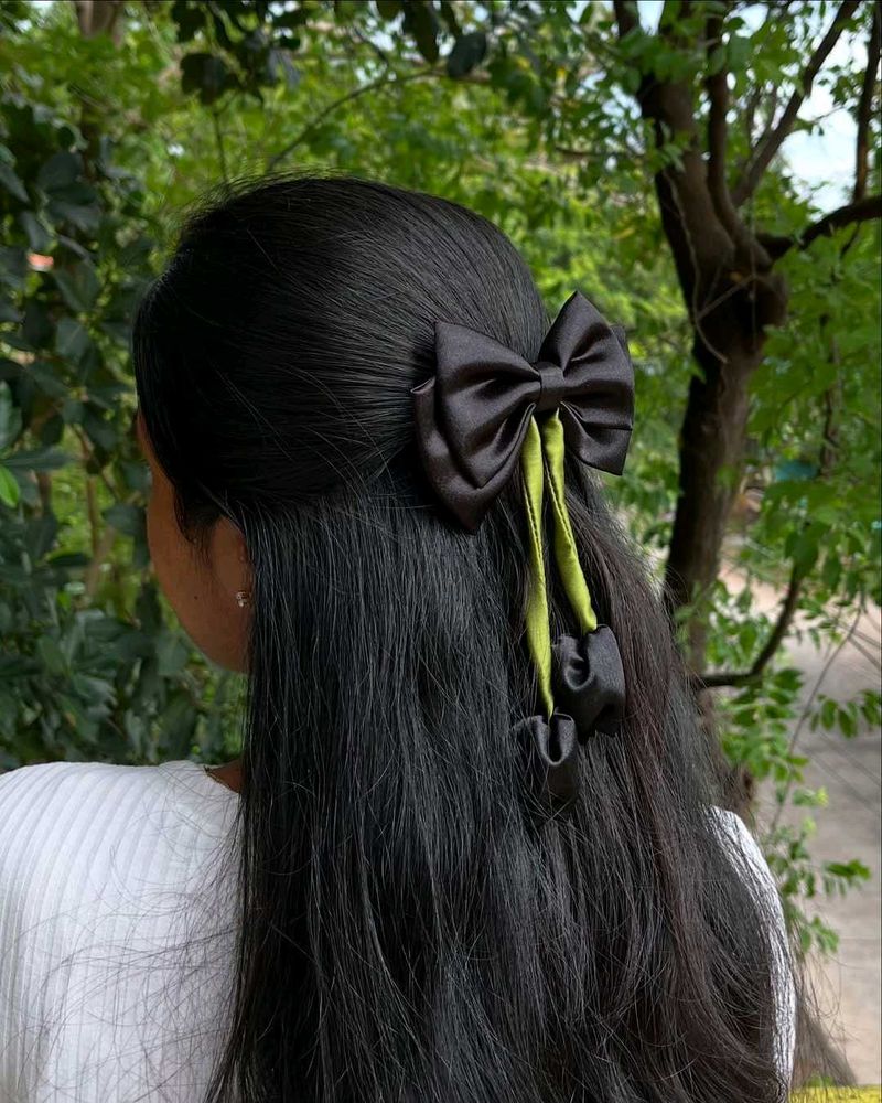 Tulip Bow