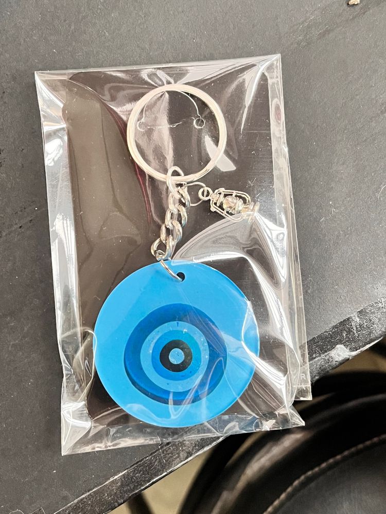 Resin keychain