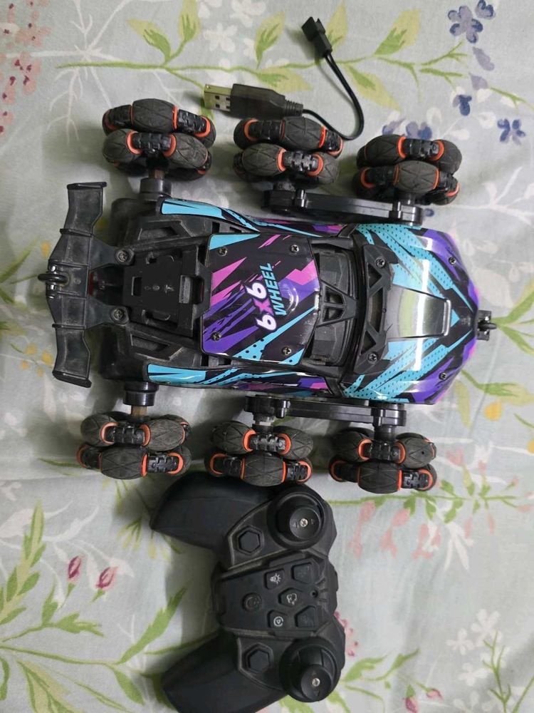 6x6 Wheel RC Stunt Car
