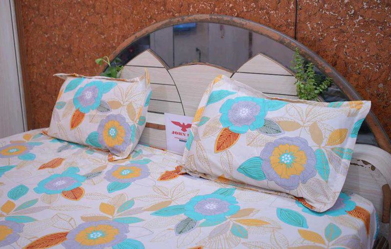 Beautiful Flower Printed Fitted Double Bedsheet