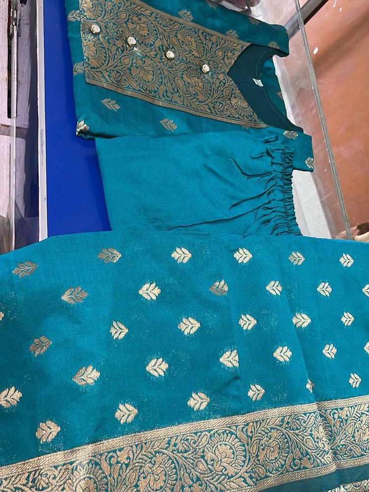 Paithani Teal &amp; Gold Salwar Kameez