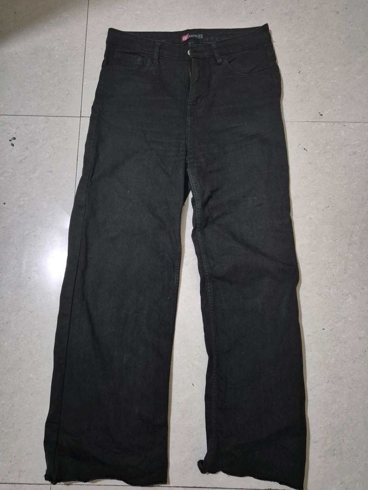 Kotty Straight Jeans