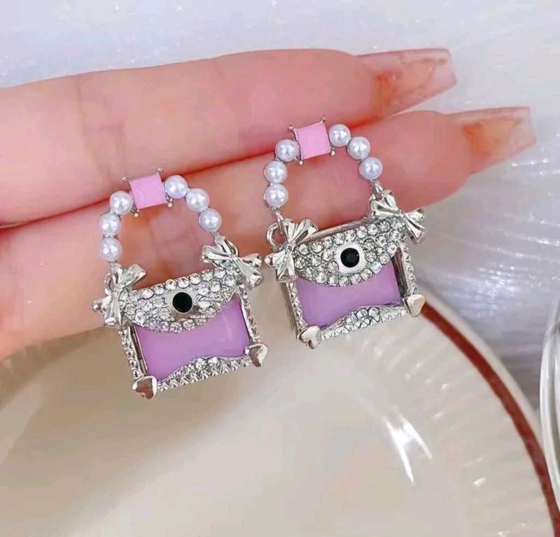 Western Cute Pearl Zircon Handbag Shape Earrings F