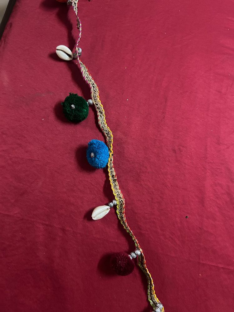 I M Selling Pompom Lace