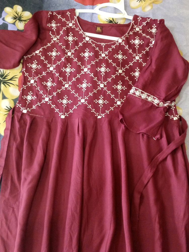 It&#39;s A Very Beautiful Naira Cut fabric  Comfortabl