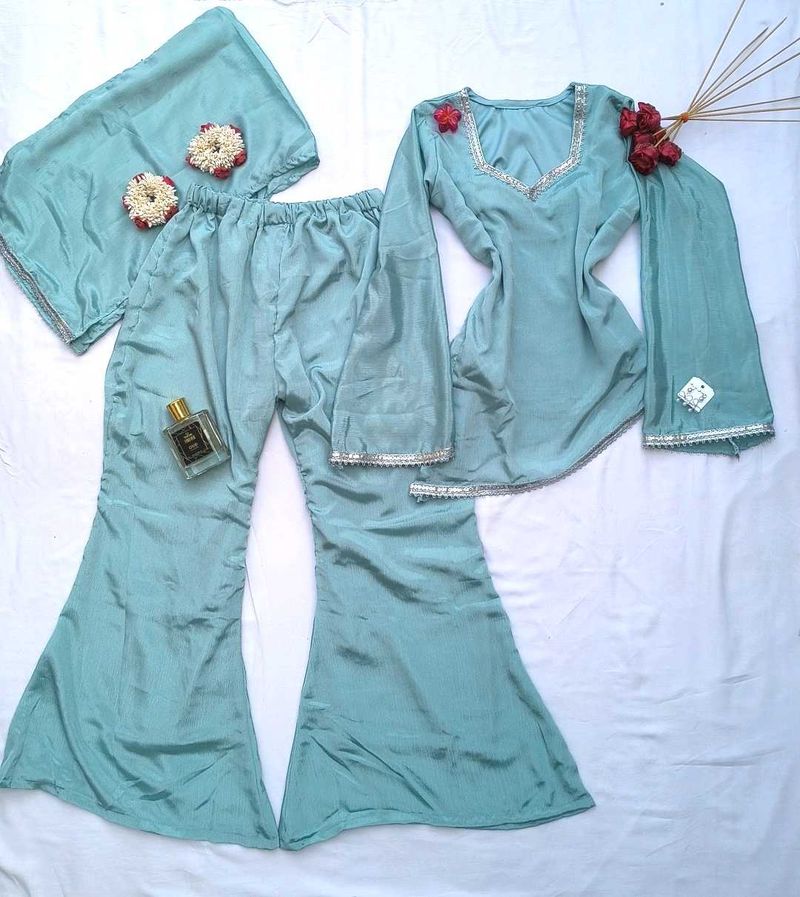 Y2k chic bollywood set🫶🏻