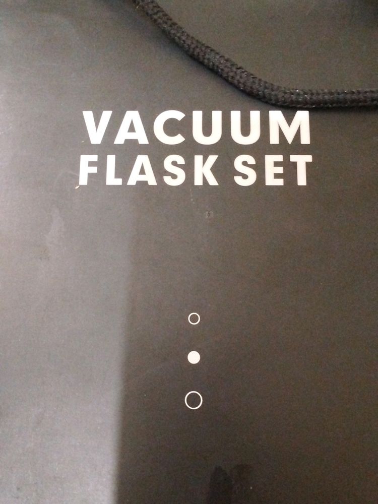 Vacuum Flask Set