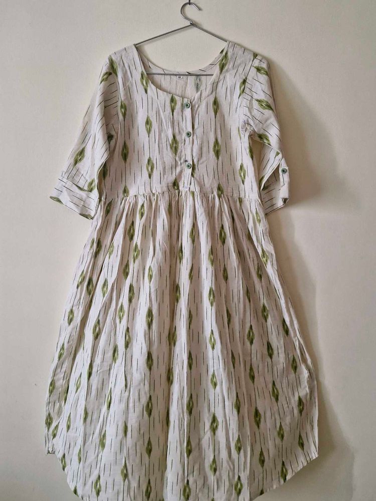 Elegant And Comfortable Dress