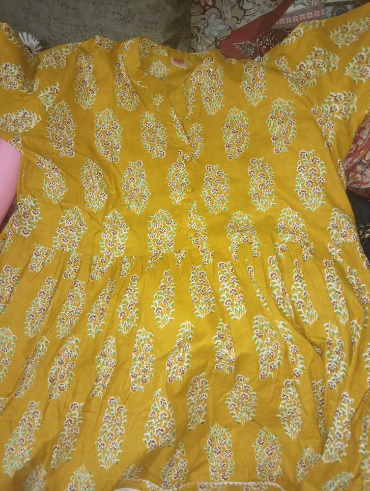 Beautiful Frock Type Kurti ❤️