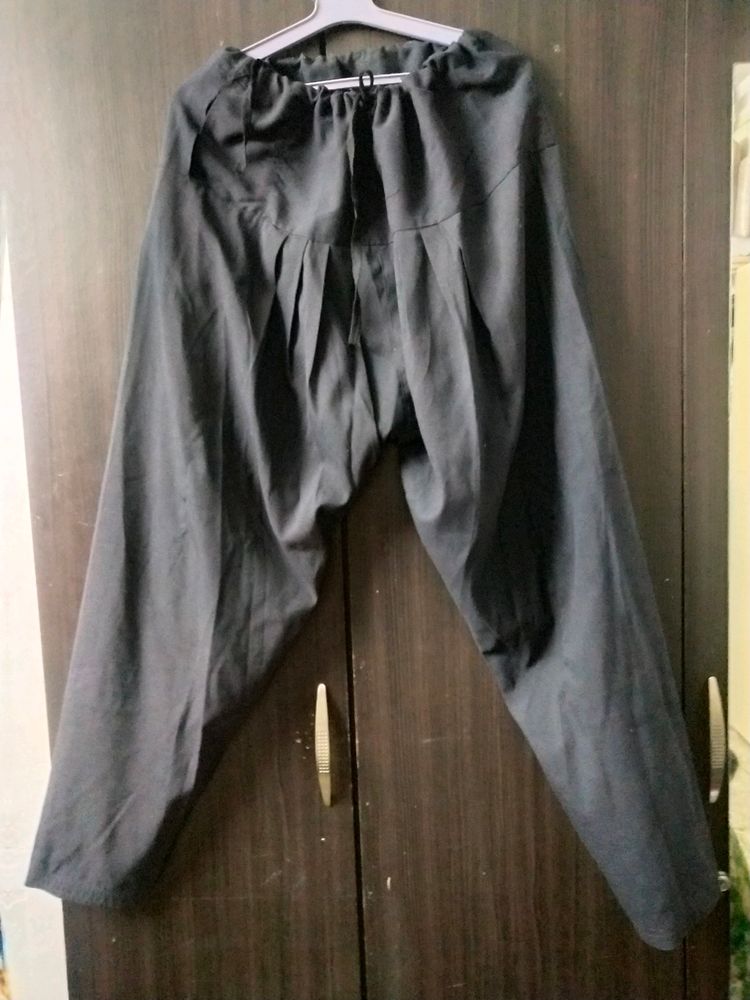 black patiyala pant