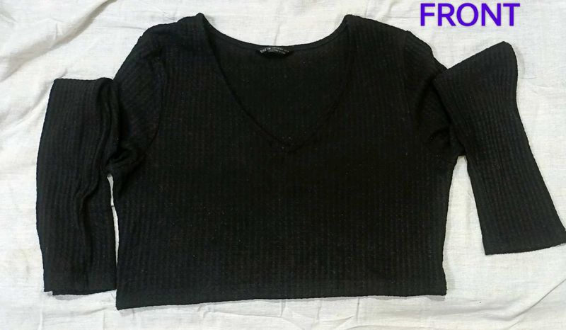 Full sleeve Black Crop Top