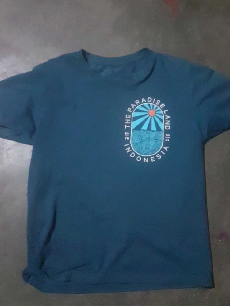 Paradise Island Tee