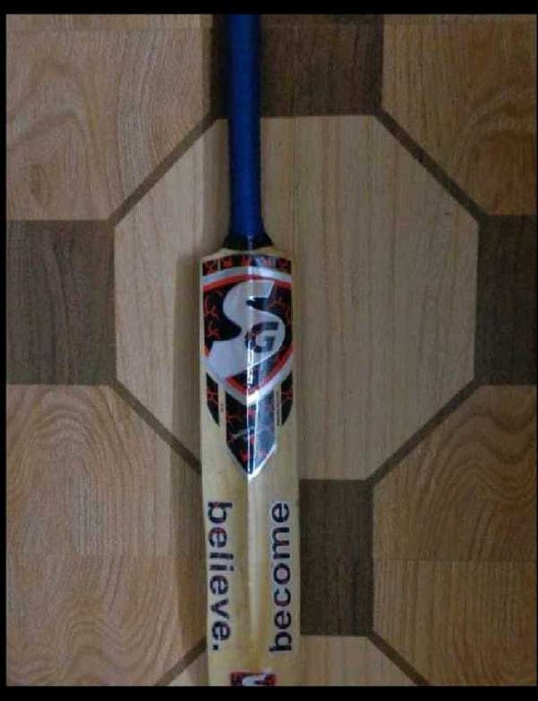 SG Cricket Bat