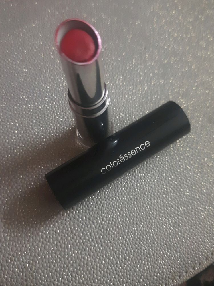 Coloressence Red Hot Lipstick