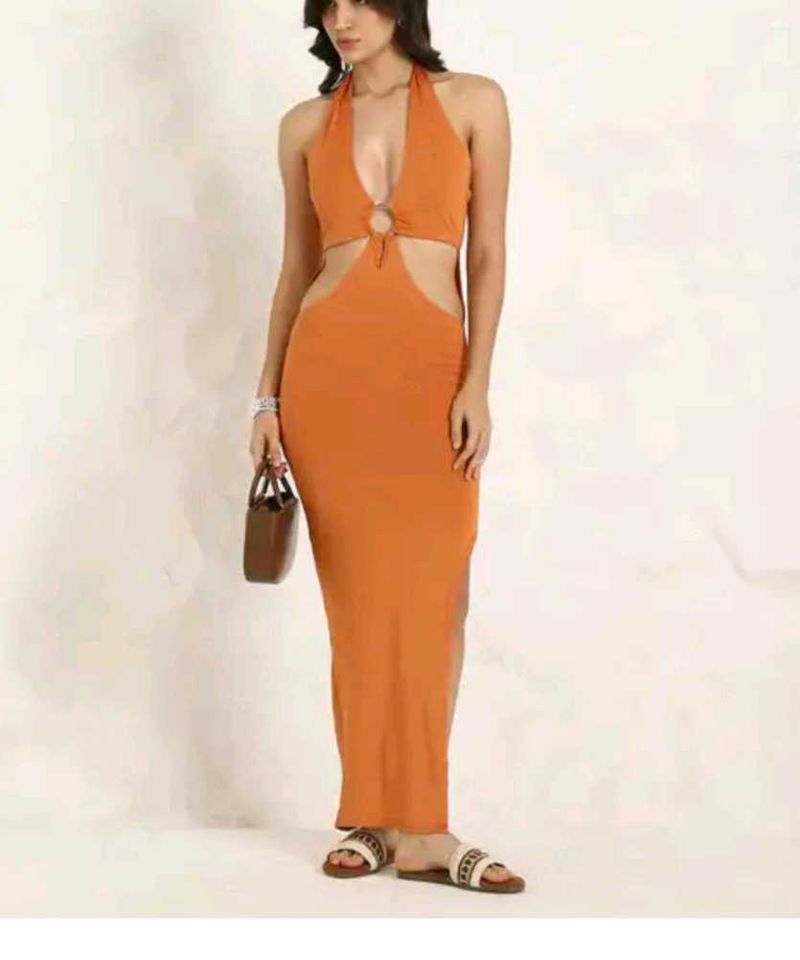 Caramel Cutout Maxi Dress size M