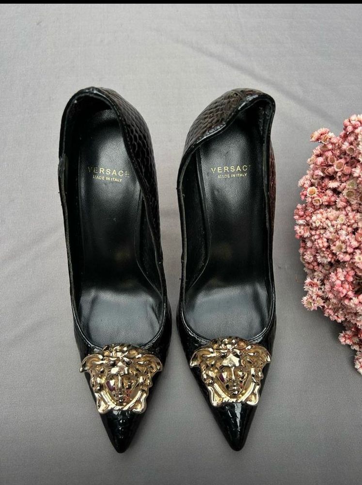 VERSACE MEDUSA PUMP