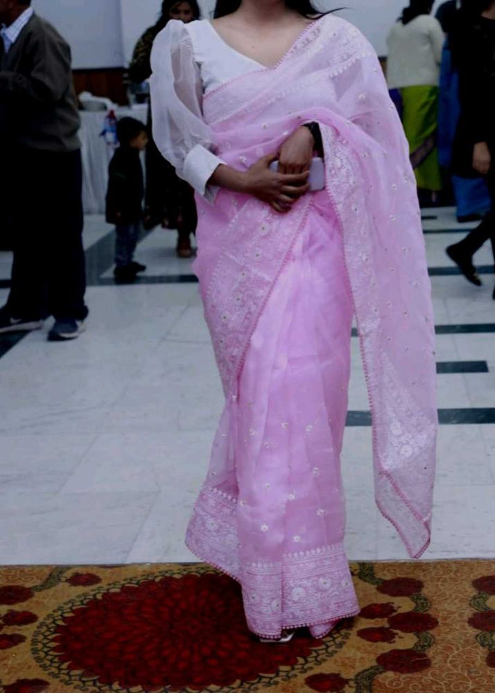 Pink Embroidery saree with white blouse piece