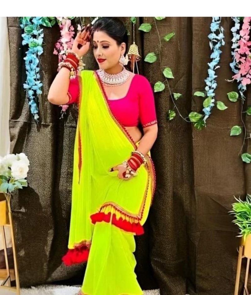 Trending saree with Blouse