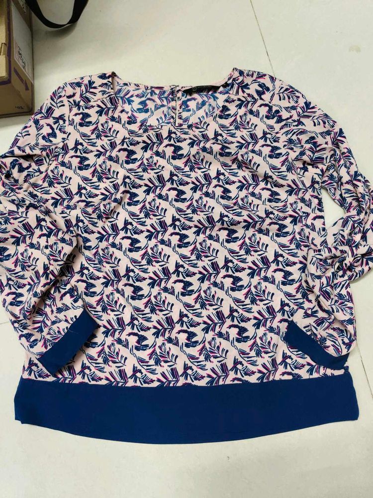 Very Good Branded Top. Soft Material