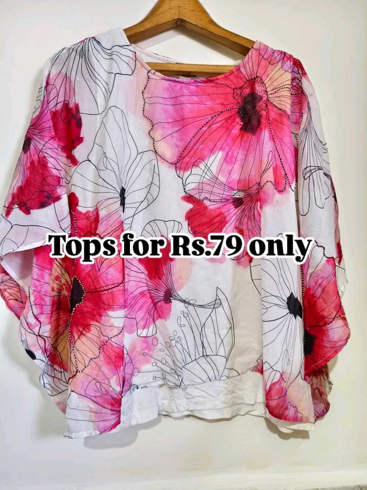 Floral Print Top Size Small/Medium