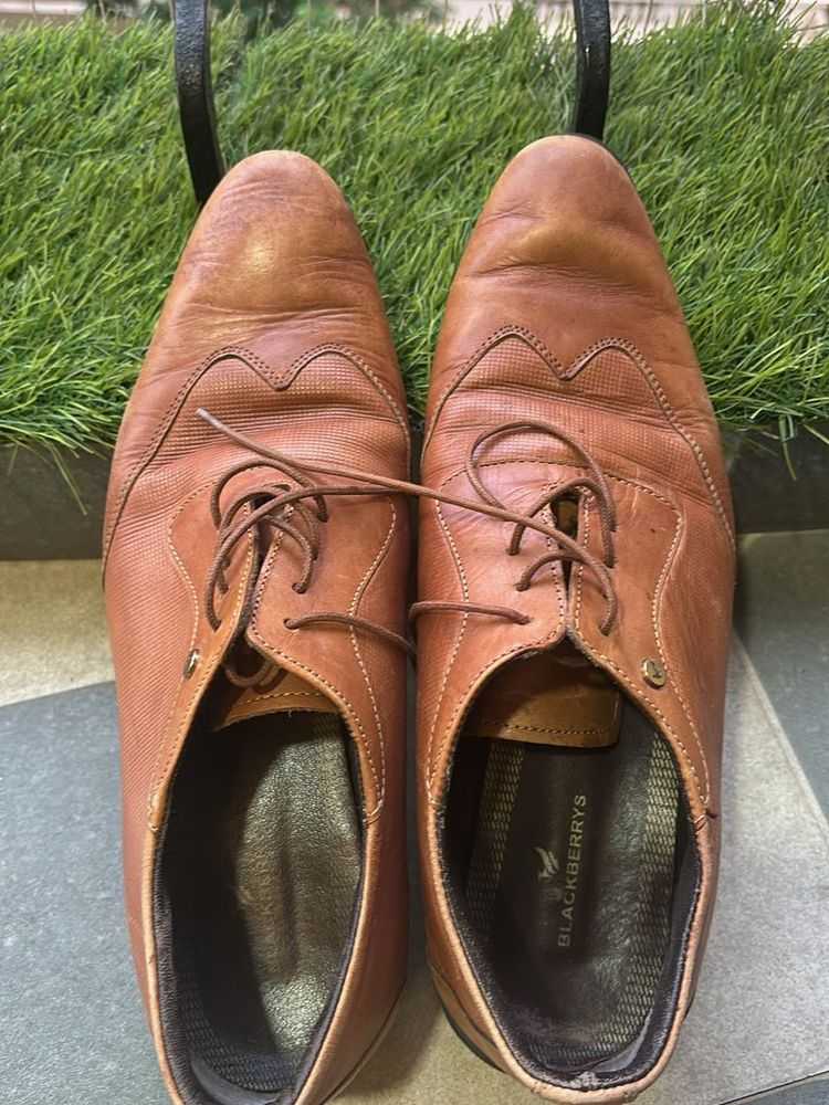 blackberry’s formal shoe