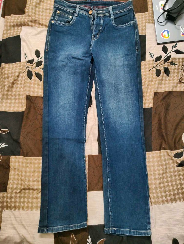 Straight Fit Jeans