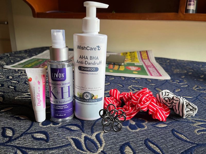 Beauty Bundle: Lip Gel, Serum &amp; More!