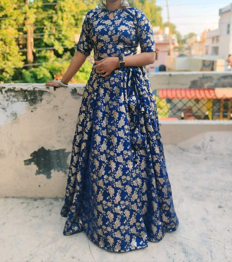 Elegant Blue Floral Dress