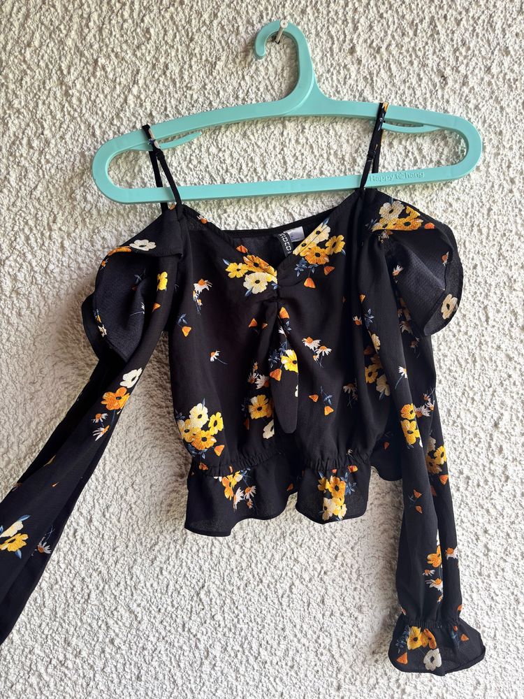 Cold Shoulder H&amp;M Top