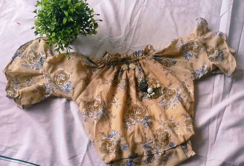 Round Neck Puff Top For Chotttu Girls
