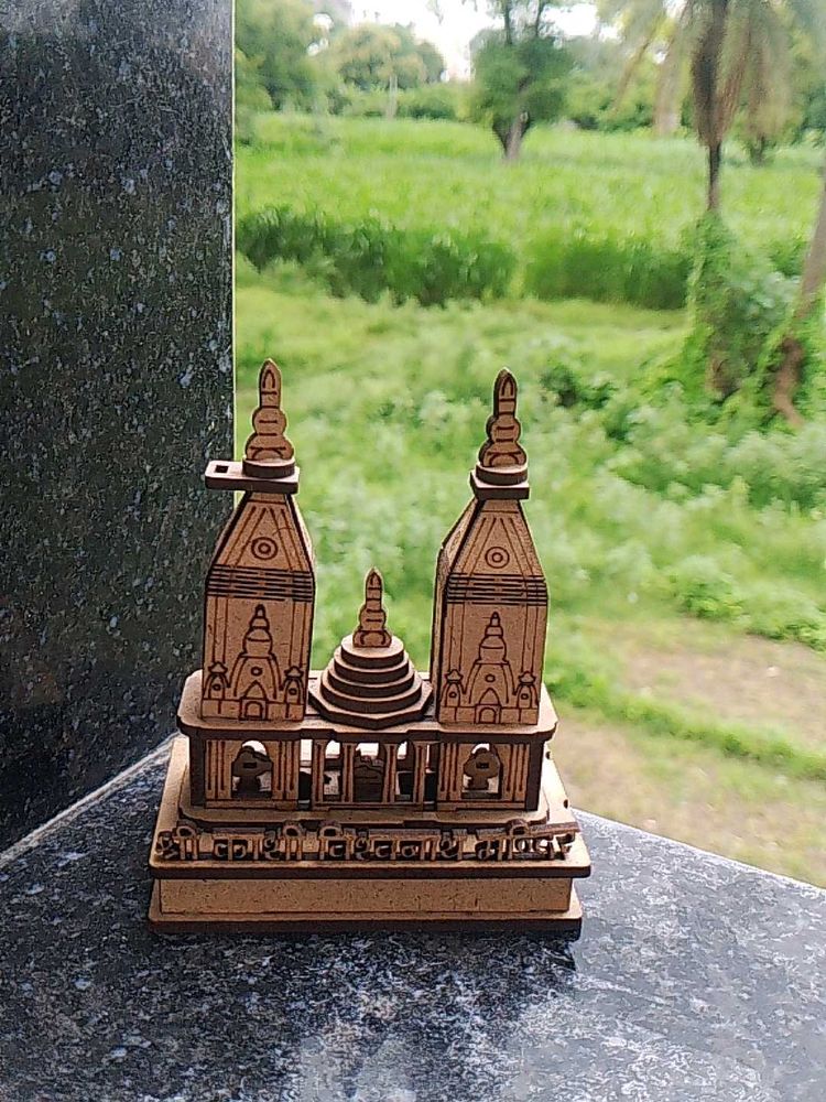 Shree Kashi Vishwanath Temple Wooden Work