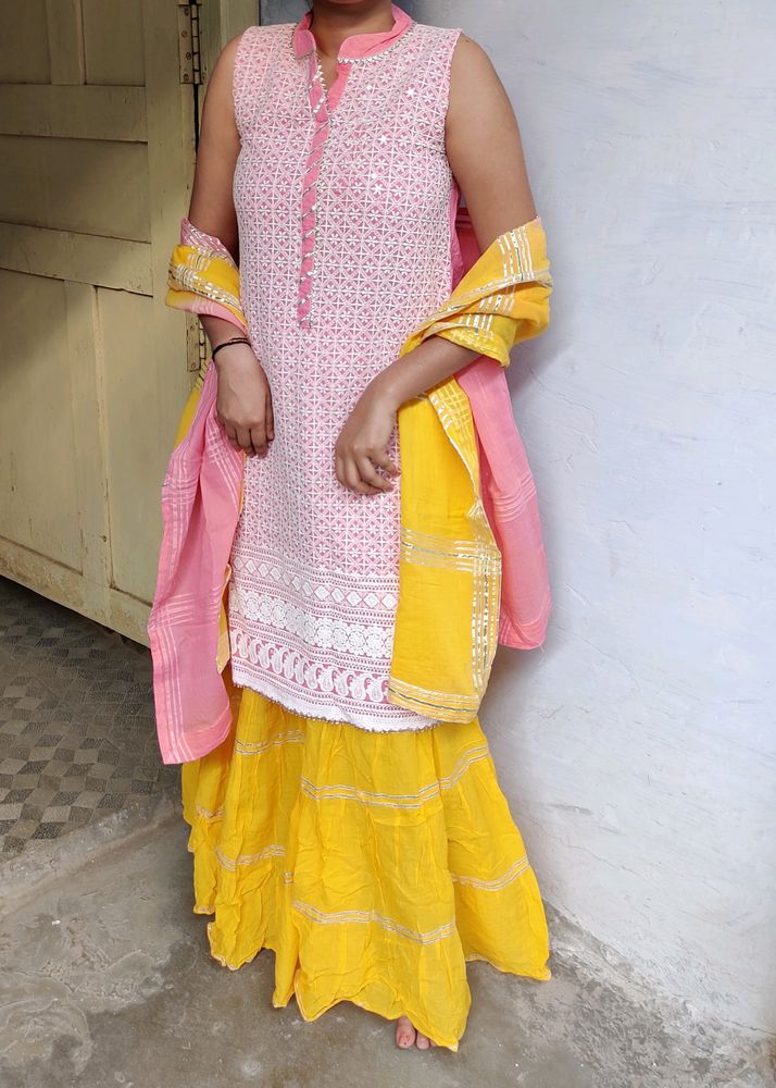 Chikan Kari Sharara Set