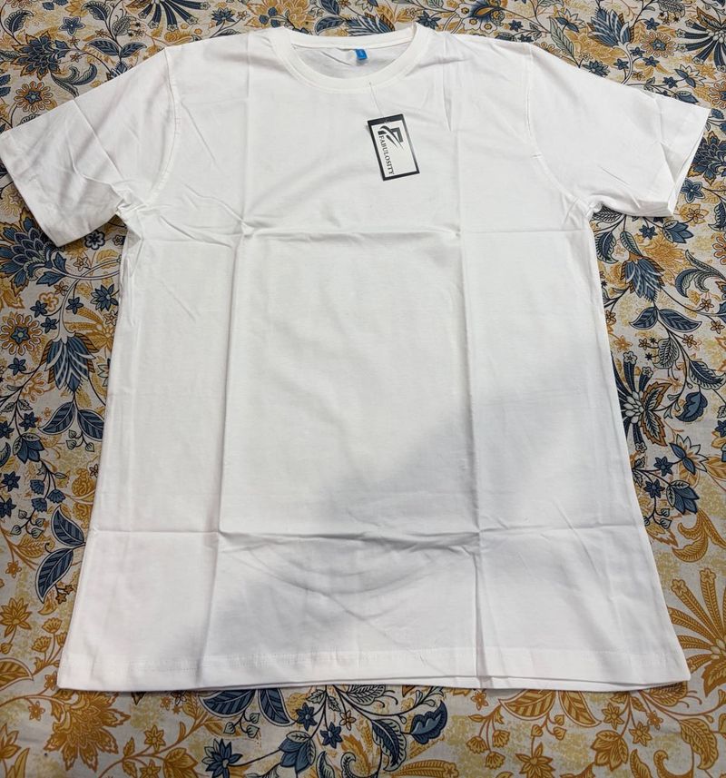 White H&amp;M T-Shirt - New with Tags