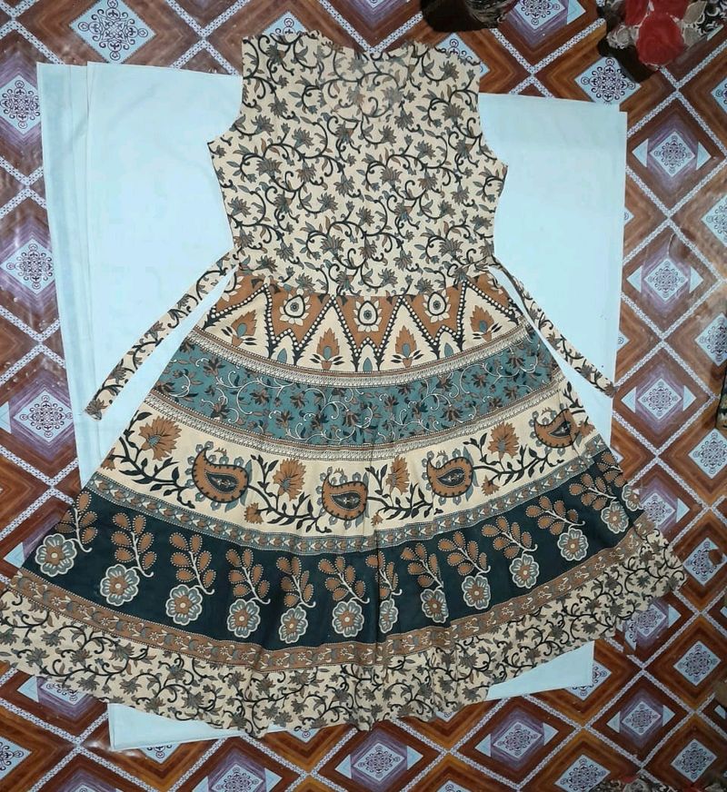 Frock Gher wali