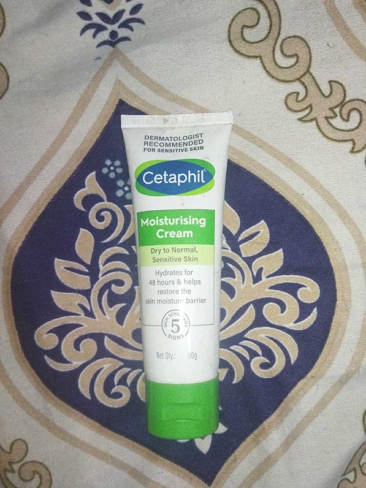 Cetaphil Moisturising Cream