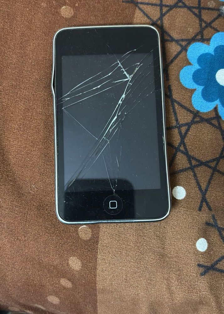 iPod Touch - As Is