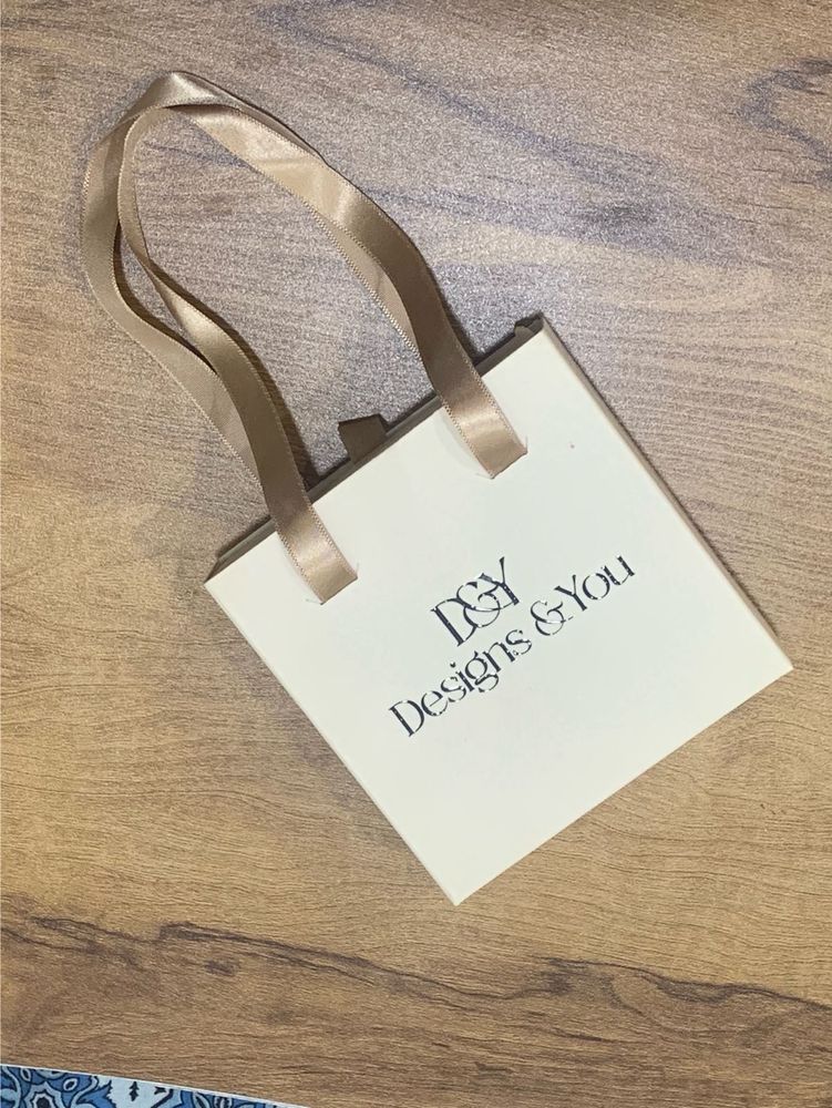 Designs &amp; You Cute Gift Box