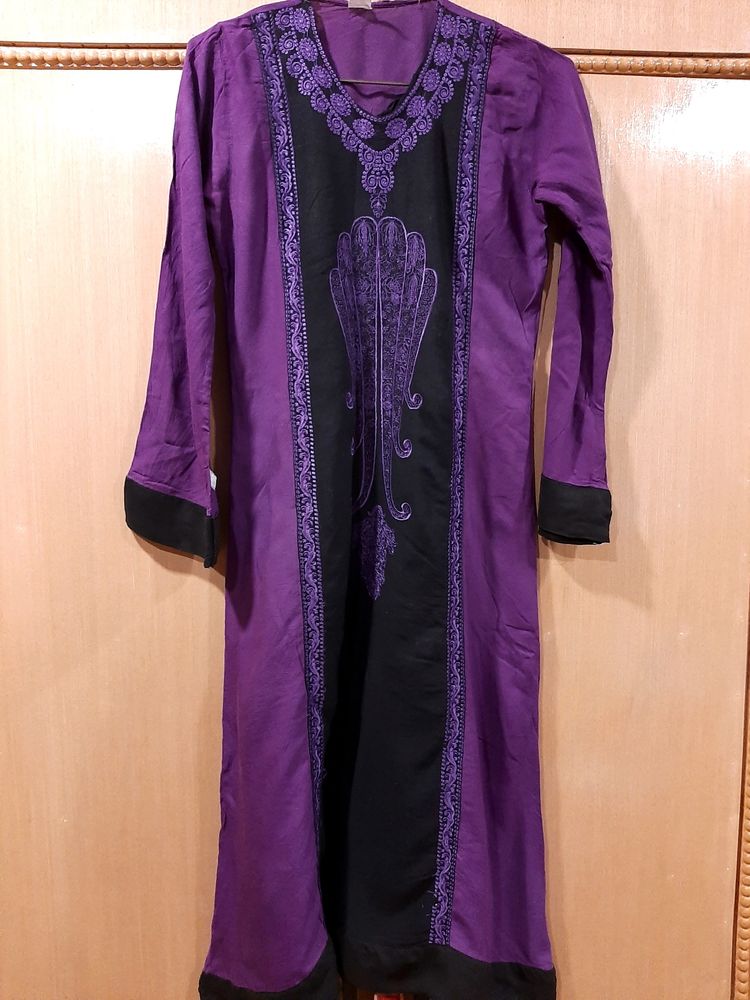 Black And Purple Kurti With Slight Flaw. Ask Before Buying