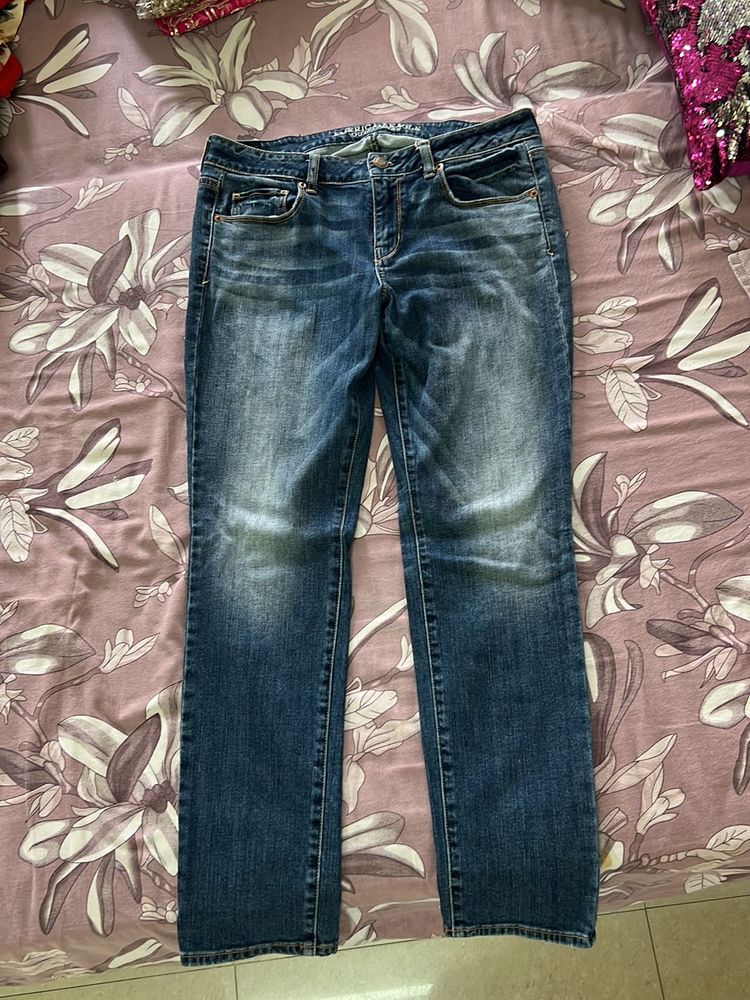 AmericanEagleOutfitters BlueWashed Regular Fit Jea
